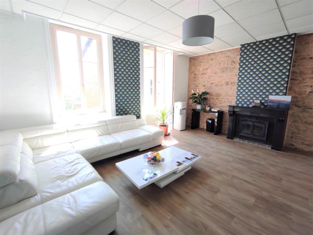 Appartement Oingt - Les Meubles Des Pierres Dorees Theize Dış mekan fotoğraf